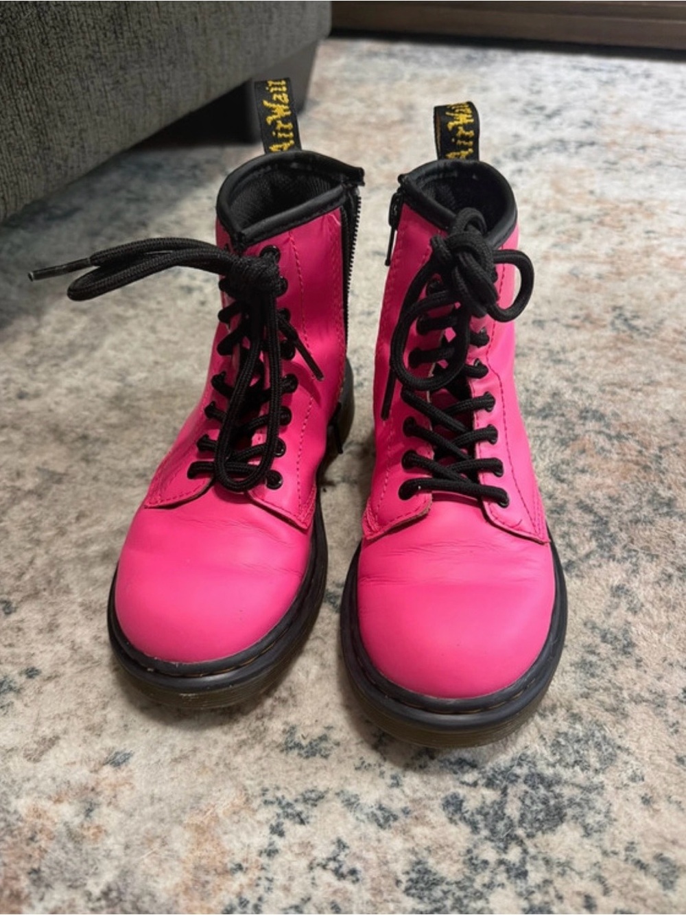 💕KIDS' DR. MARTENS FOR SALE!💕